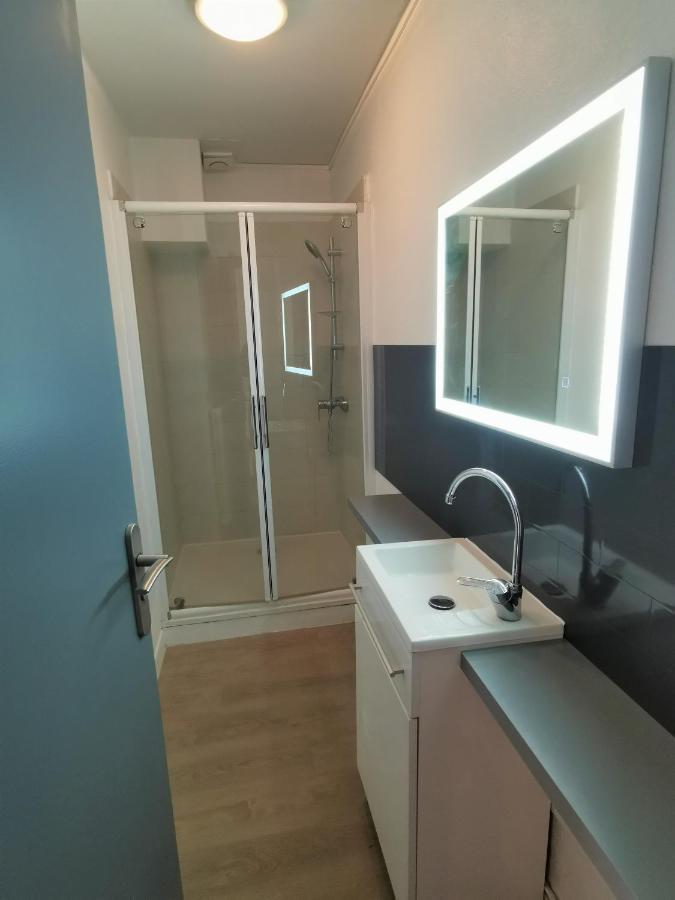 Studio très chaleureux entièrement refait à neuf Moulins  Extérieur photo